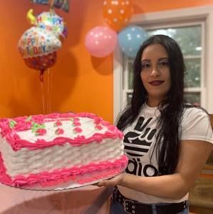 Meet your Posher, Dayaris